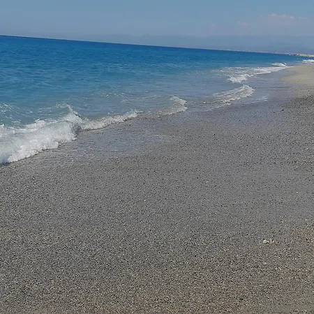 Rosanna Casa Caulonia Marina